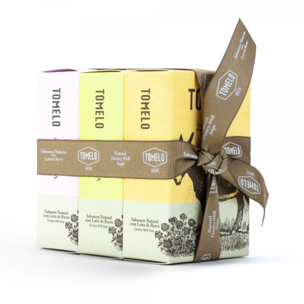 TOMELO Set of 3 Soaps - Almond, Honey...