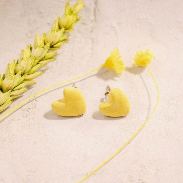 PRELUDE CERAMICS Heart Earrings - Yellow