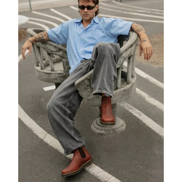 DR. MARTENS Ambassador 2976 Boots Cashew