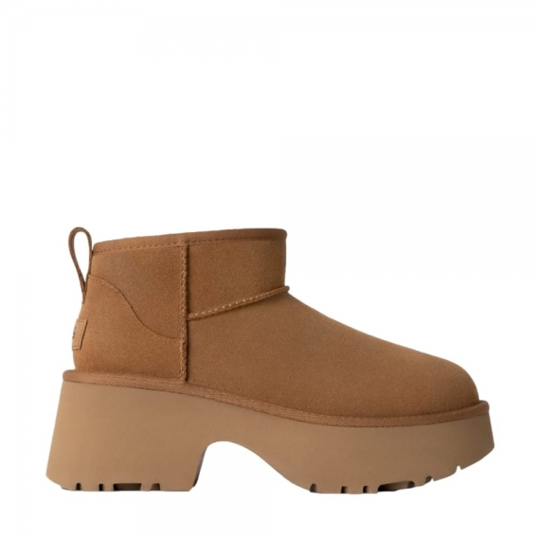 UGG Botas Classic Ultra Mini New...