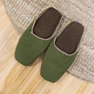 ARMAZÉM DAS MALHAS Slippers...