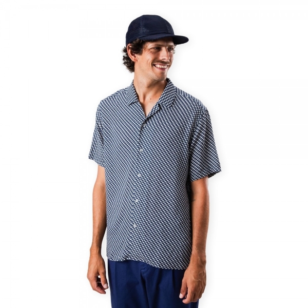 BRAVA FABRICS Tramuntana Aloha Shirt...