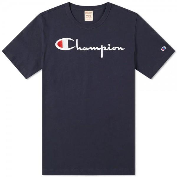 CHAMPION Reverse Weave Script Logo...